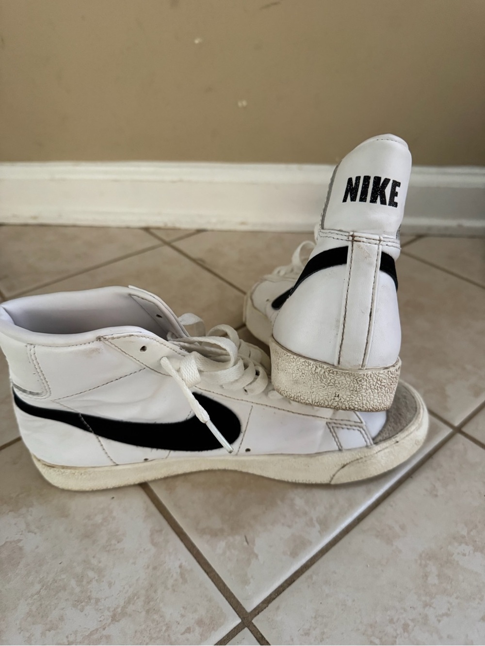 Nike White and Black Mid-Top Sneakers Blazers